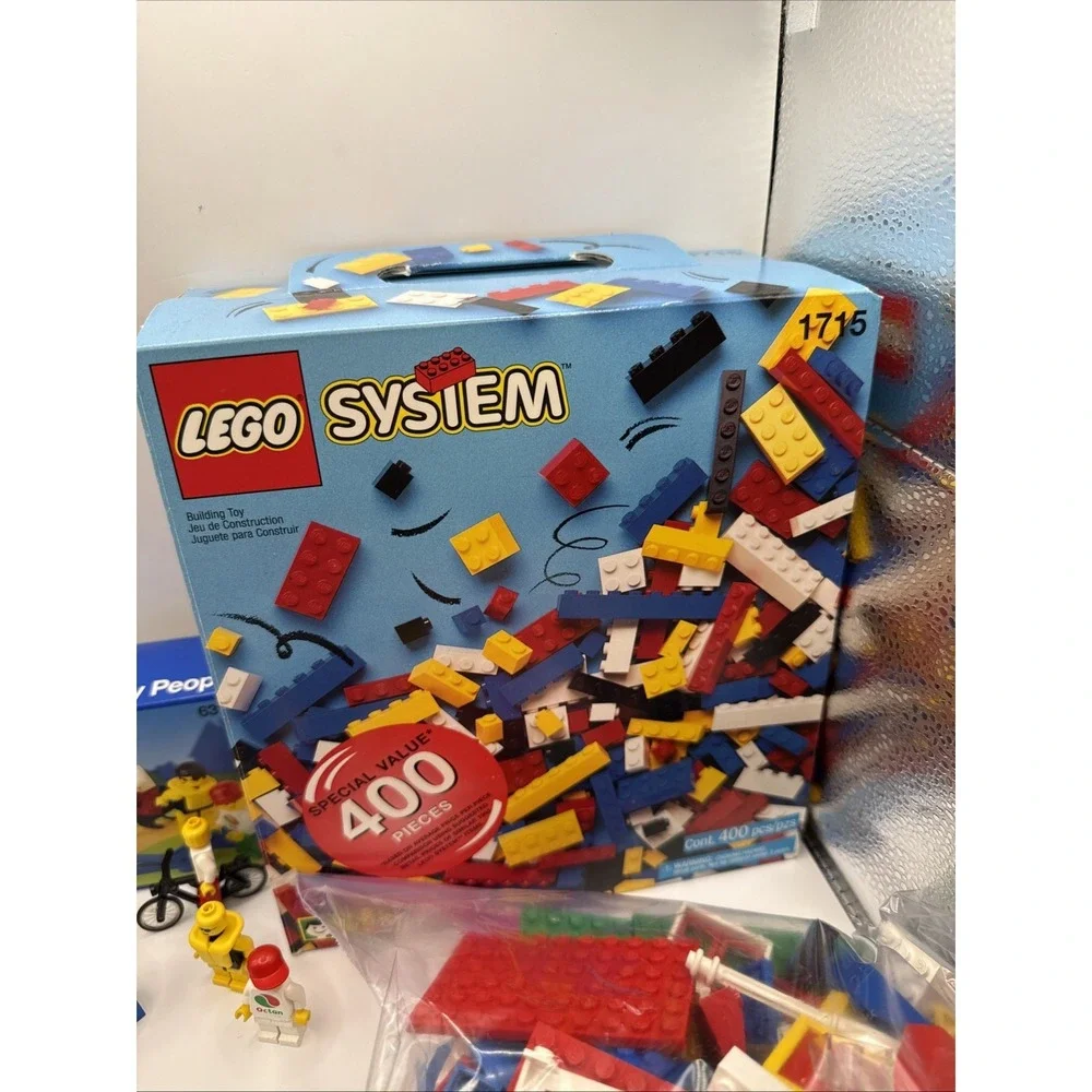 LARGE LEGO LOT of Misc Minifigures Parts Pieces Accessories Plates Weapons 6314+